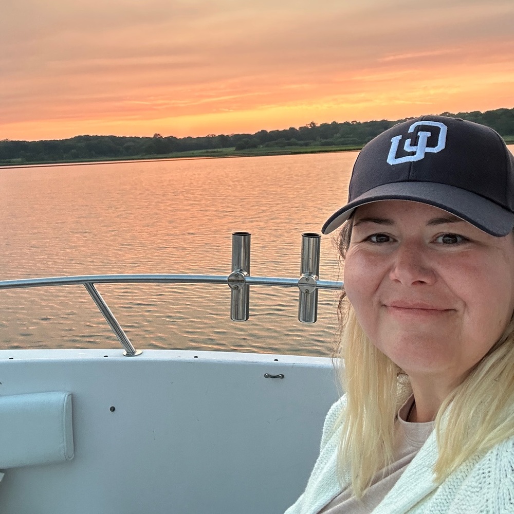 Meet your Posher, Debbie